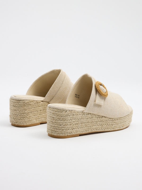 Jute clog with buckle fastening sand 45º back view