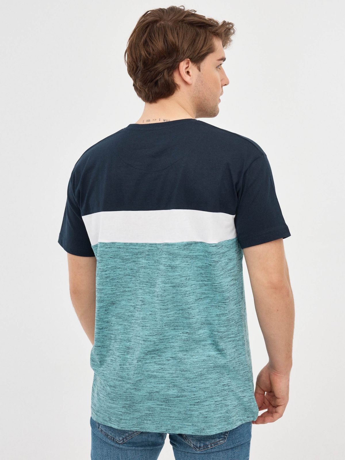T-shirt Outside azul vista meia traseira