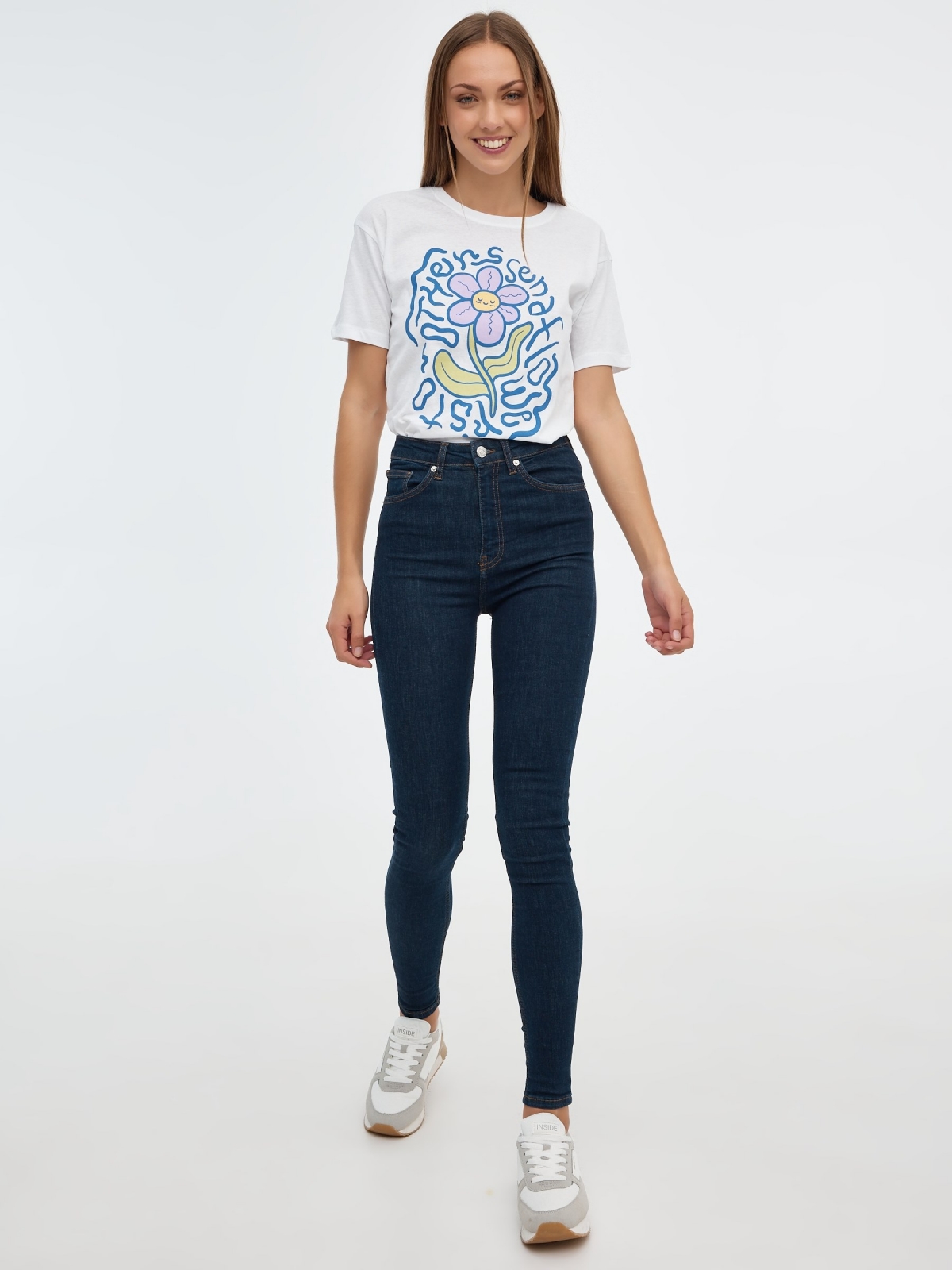T-shirt de impressão de flores branco vista geral frontal