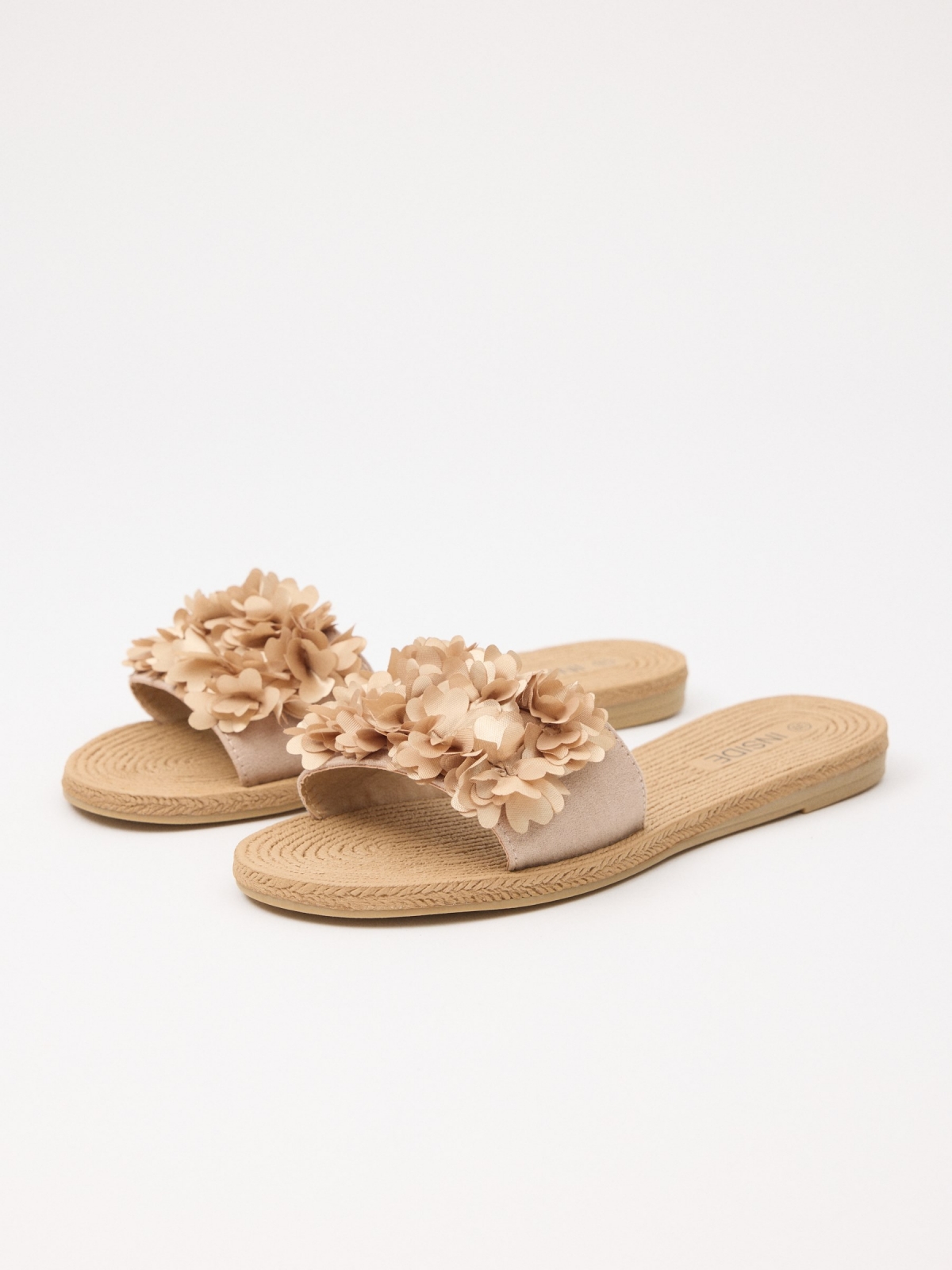 Sandálias com flores dourado/prata vista frontal 45º