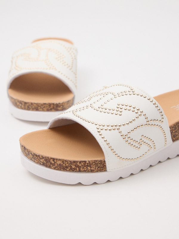 Wedge with studded strap white detail view
