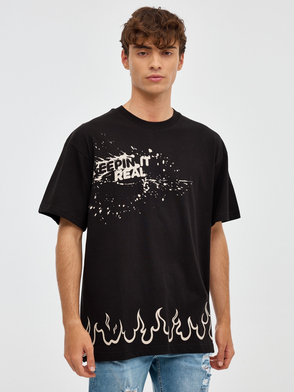 Oversized fire T-shirt black middle front view