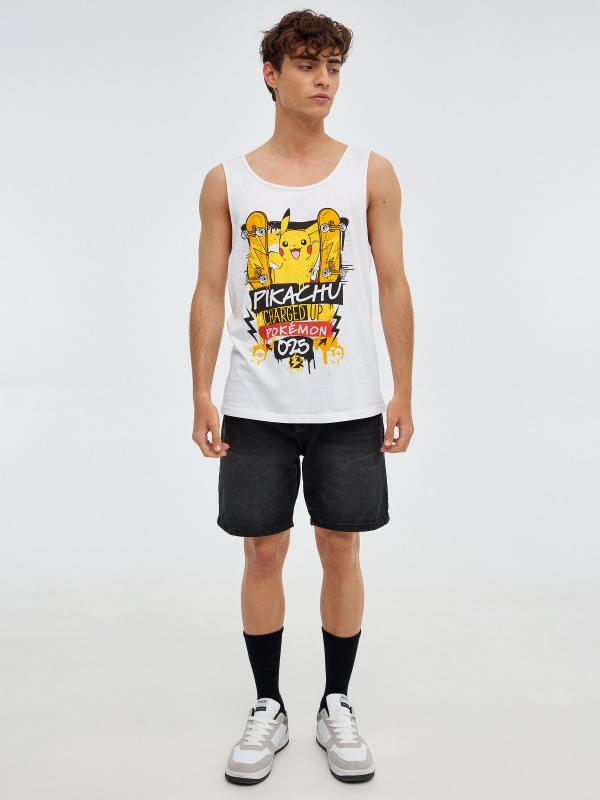 T-shirt do tanque de Pikachu branco vista geral frontal