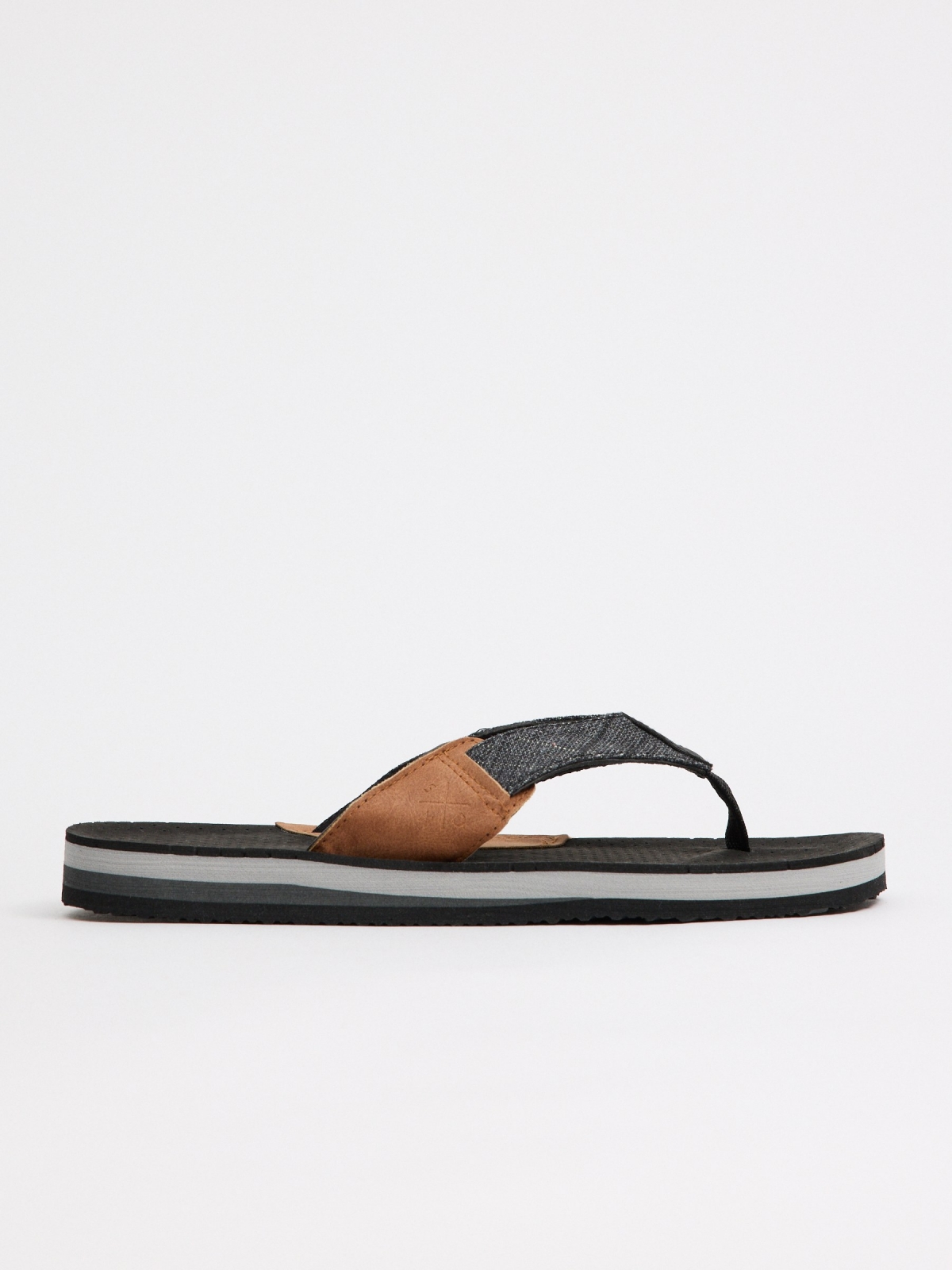 Combined fabric toe flip flops black lateral view