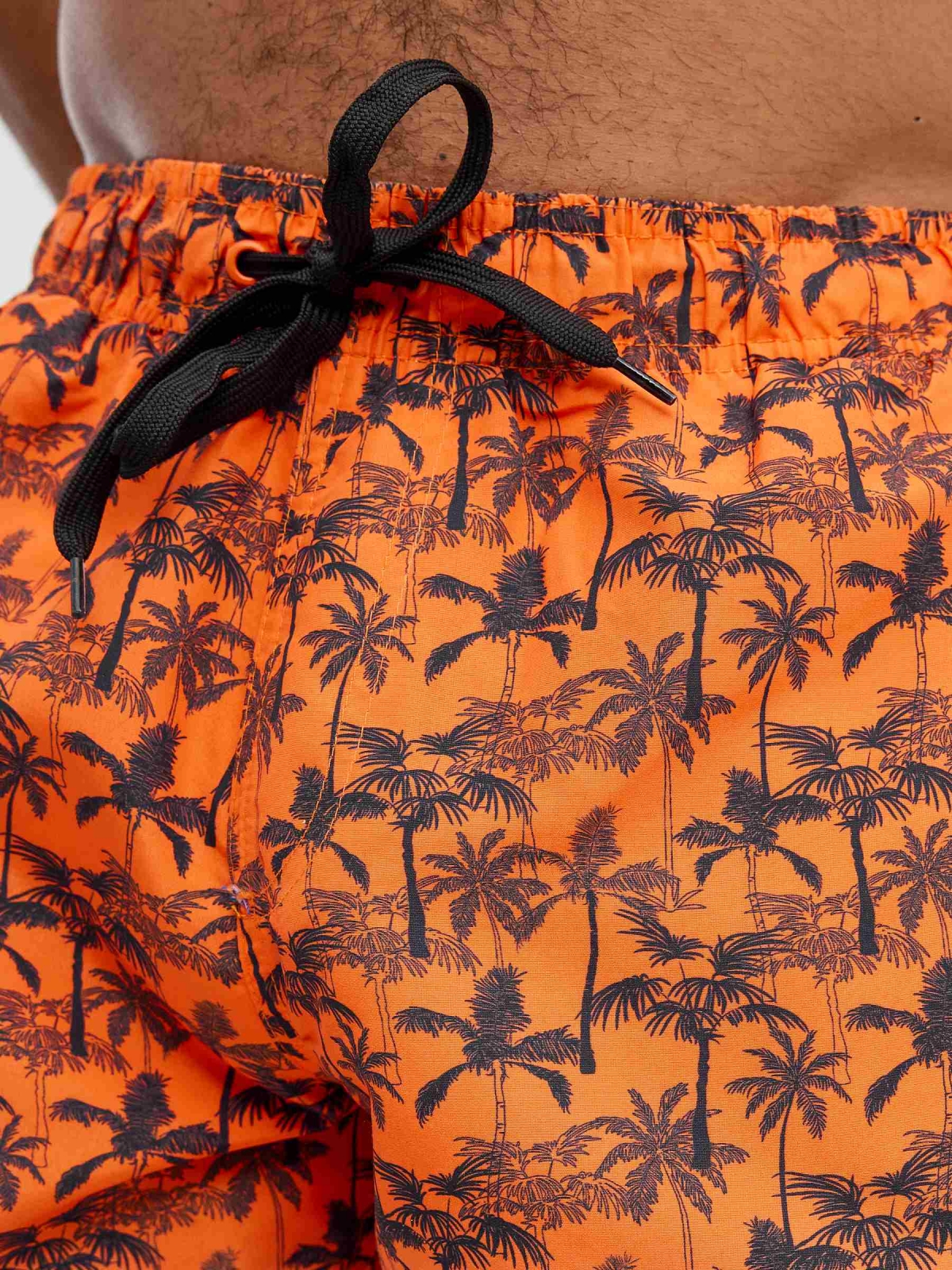 Fato de banho palmeiras laranja vista detalhe