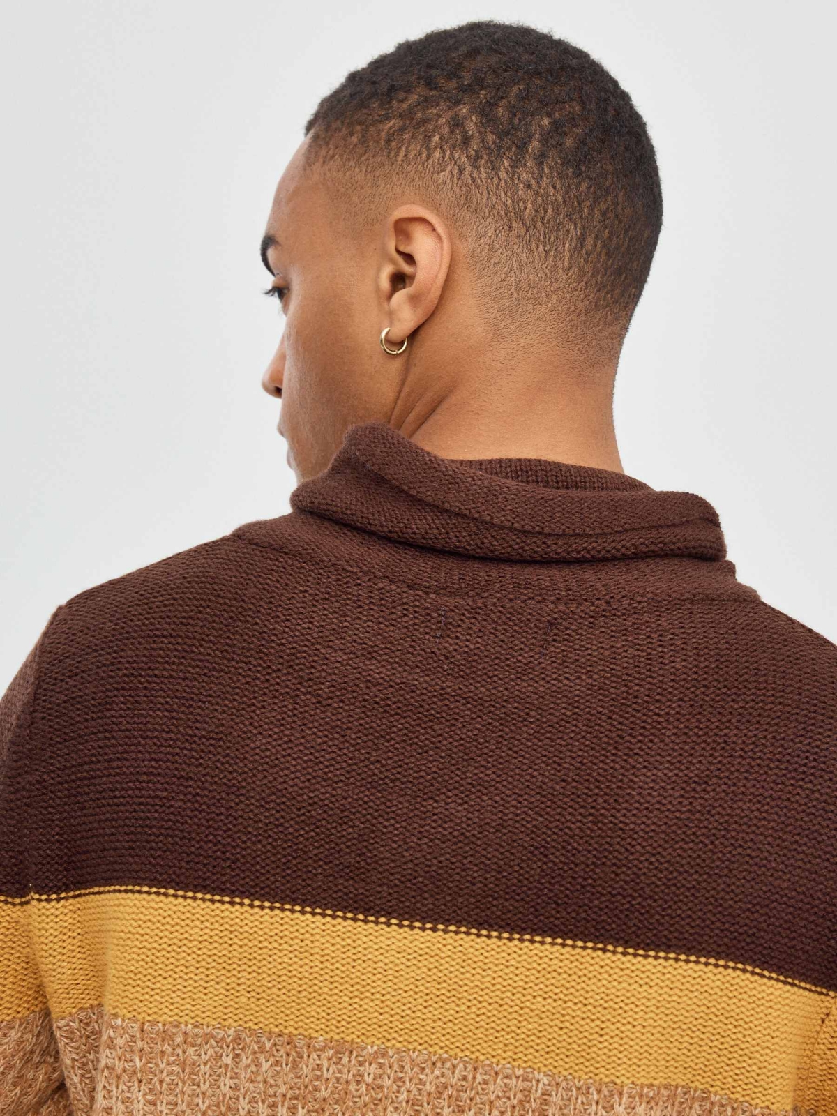 Striped sweater with collar chocolate detail view