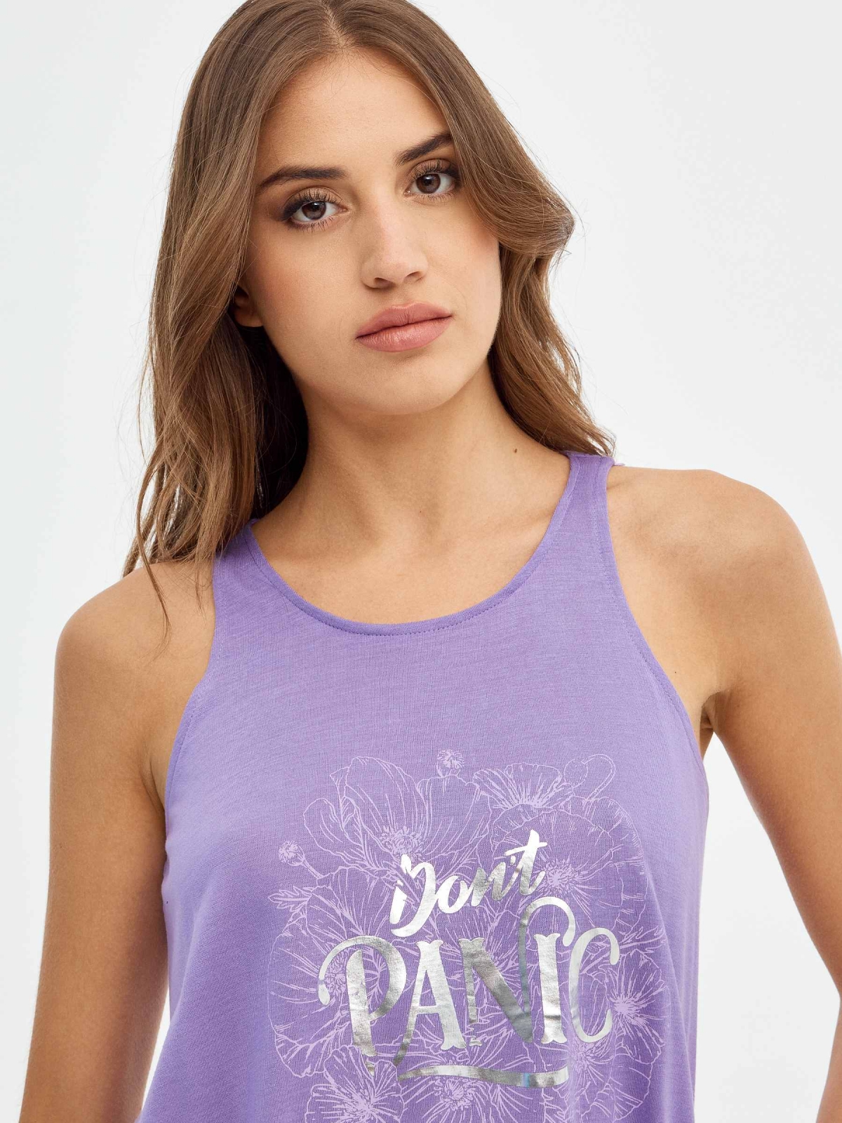 Don't Panic fluid T-shirt lilac detail view