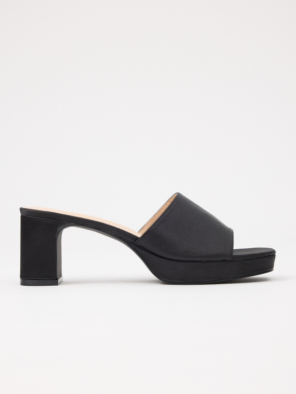 Satin platform sandal black
