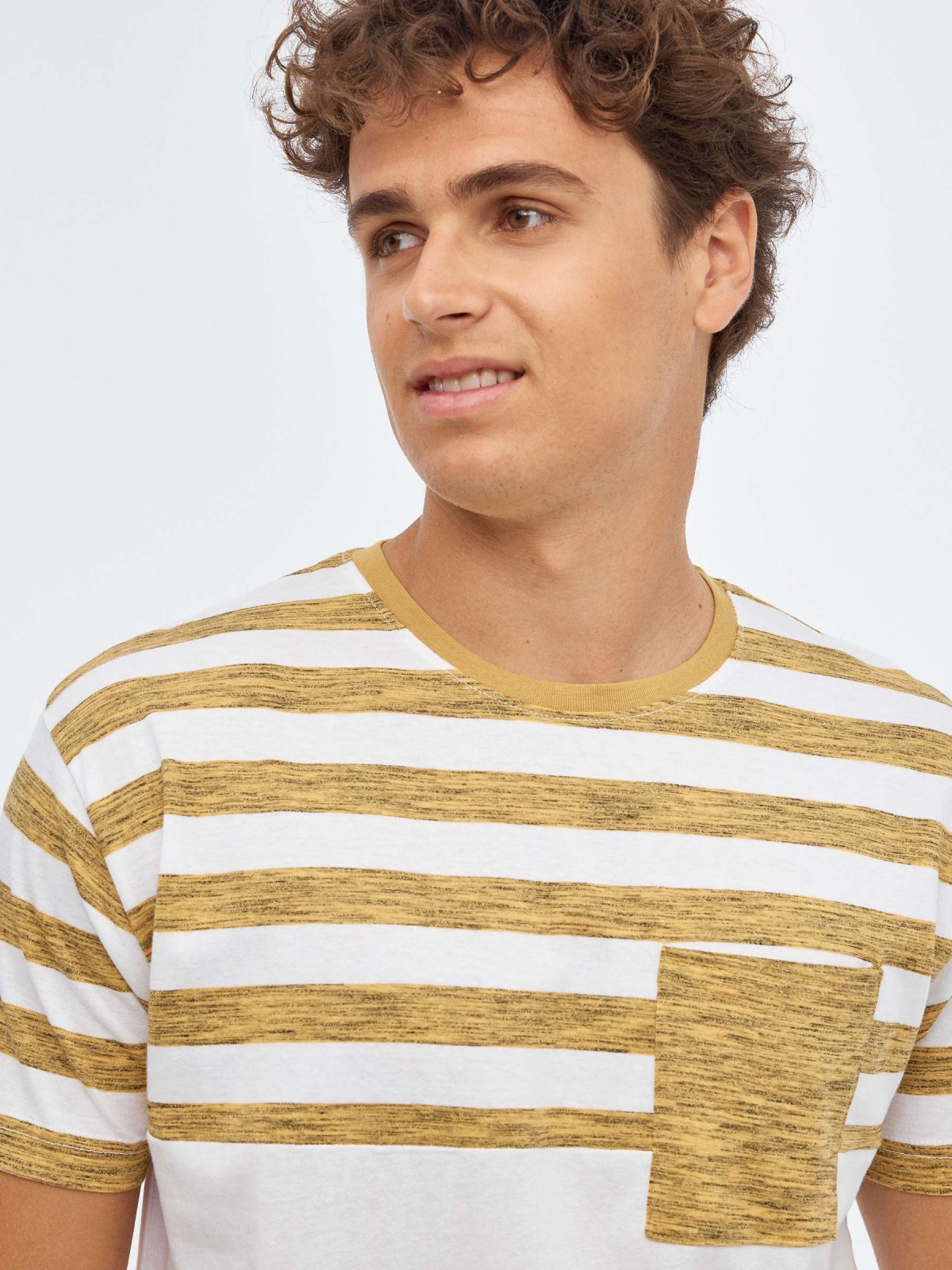 Striped T-shirt with pocket yellow detail view