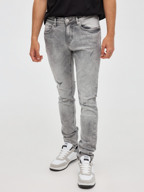 Grey super slim jeans grey middle front view
