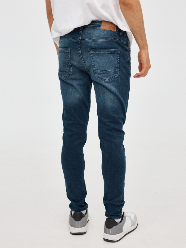 Basic carrot jeans blue middle back view