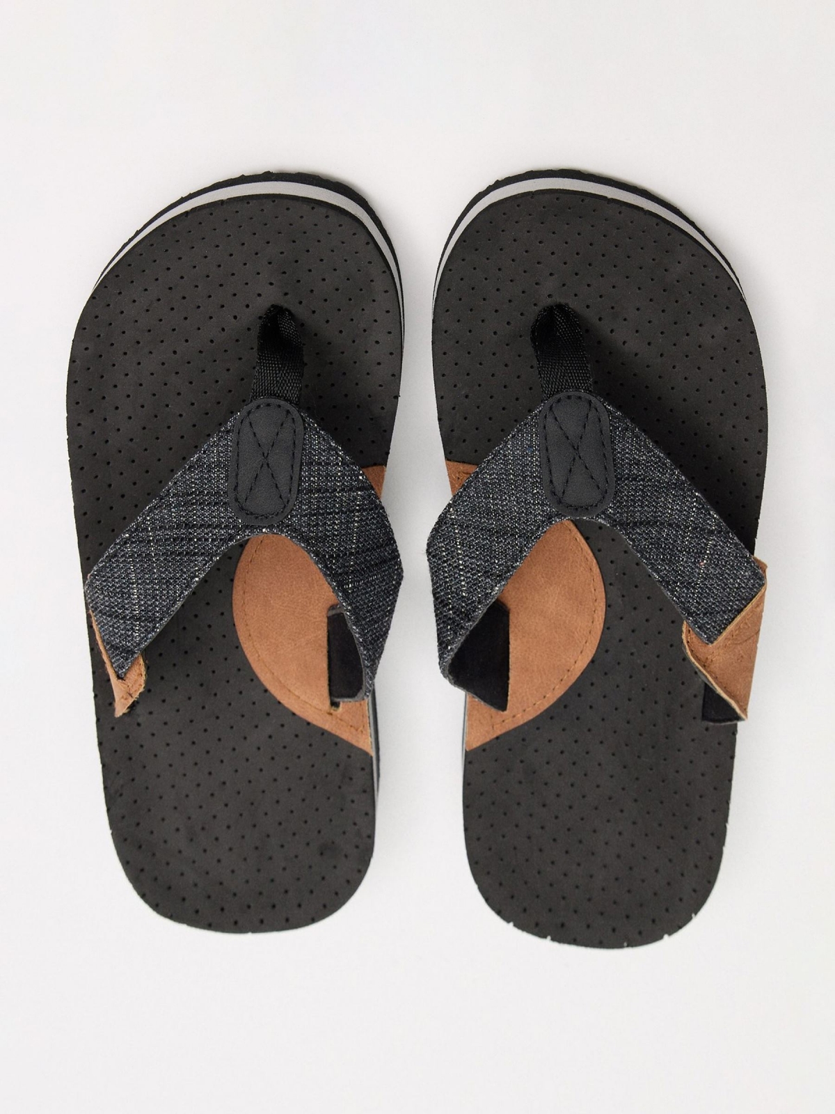 Combined fabric toe flip flops black