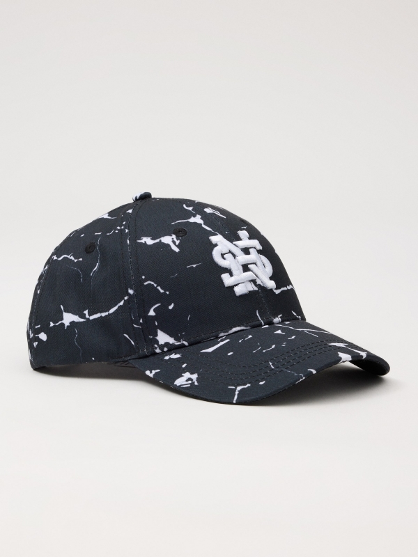 Print cap with embroidery black detail view