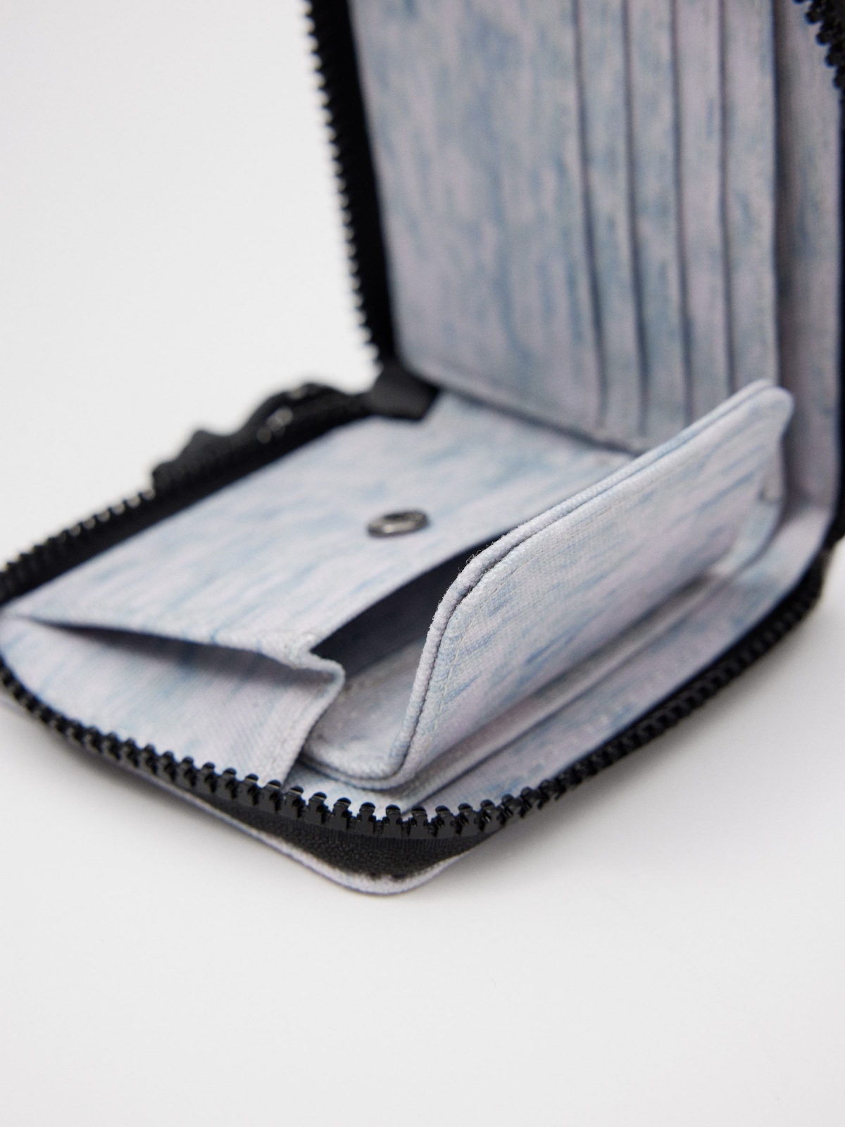 Men's synthetic wallet melange grey detail view