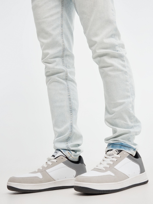 Jeans de ganga super slim azuis claras azul vista detalhe