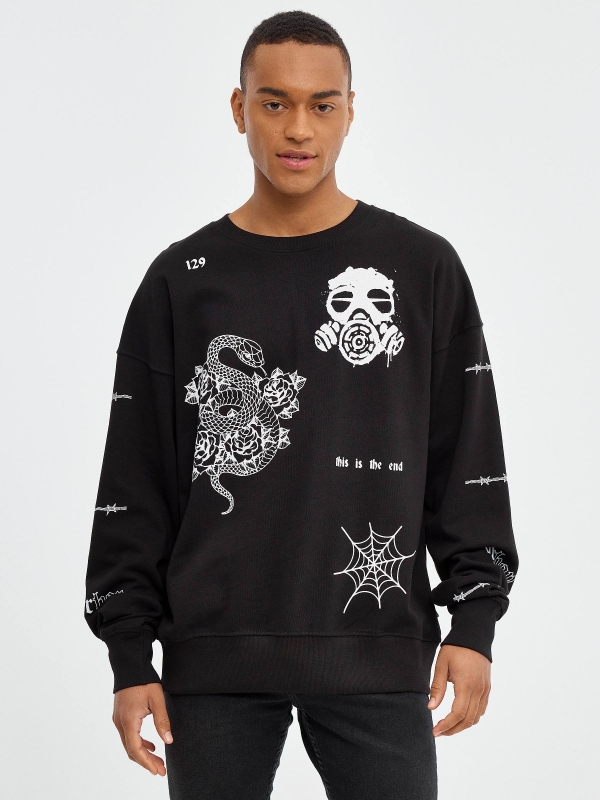 Hoodless sweatshirt with print black middle front view