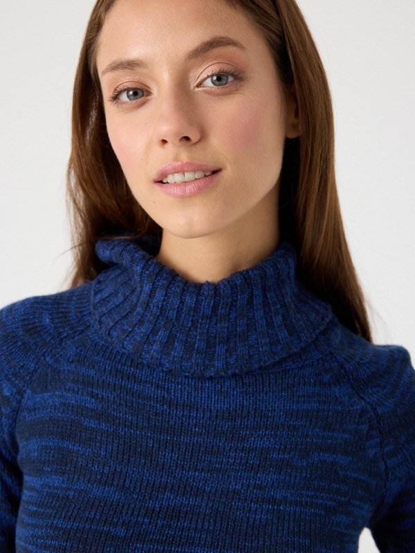 Fleece turtleneck sweater dark blue detail view