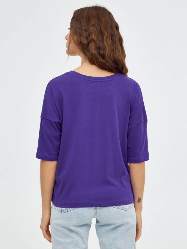 T-shirt com estampado Darkmoon violeta vista meia traseira