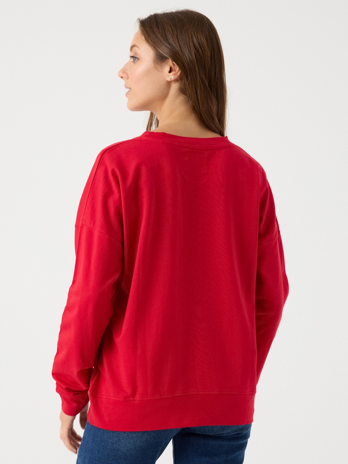 Basic round neck sweatshirt red middle back view
