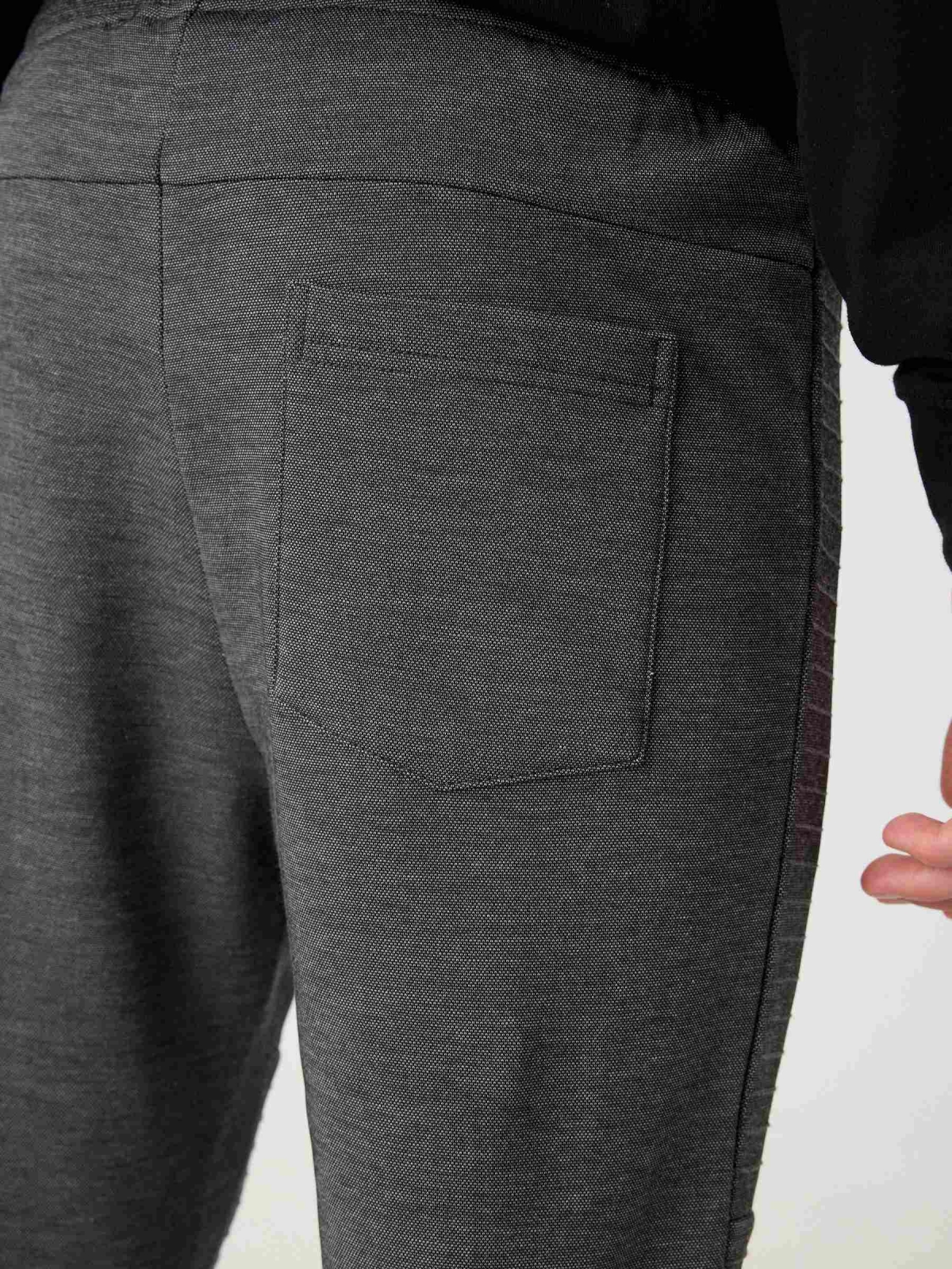Jogger pants with zippers black detail view