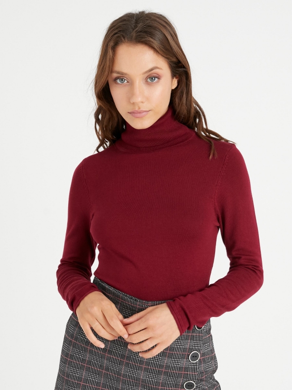 Basic swan sweater garnet middle front view