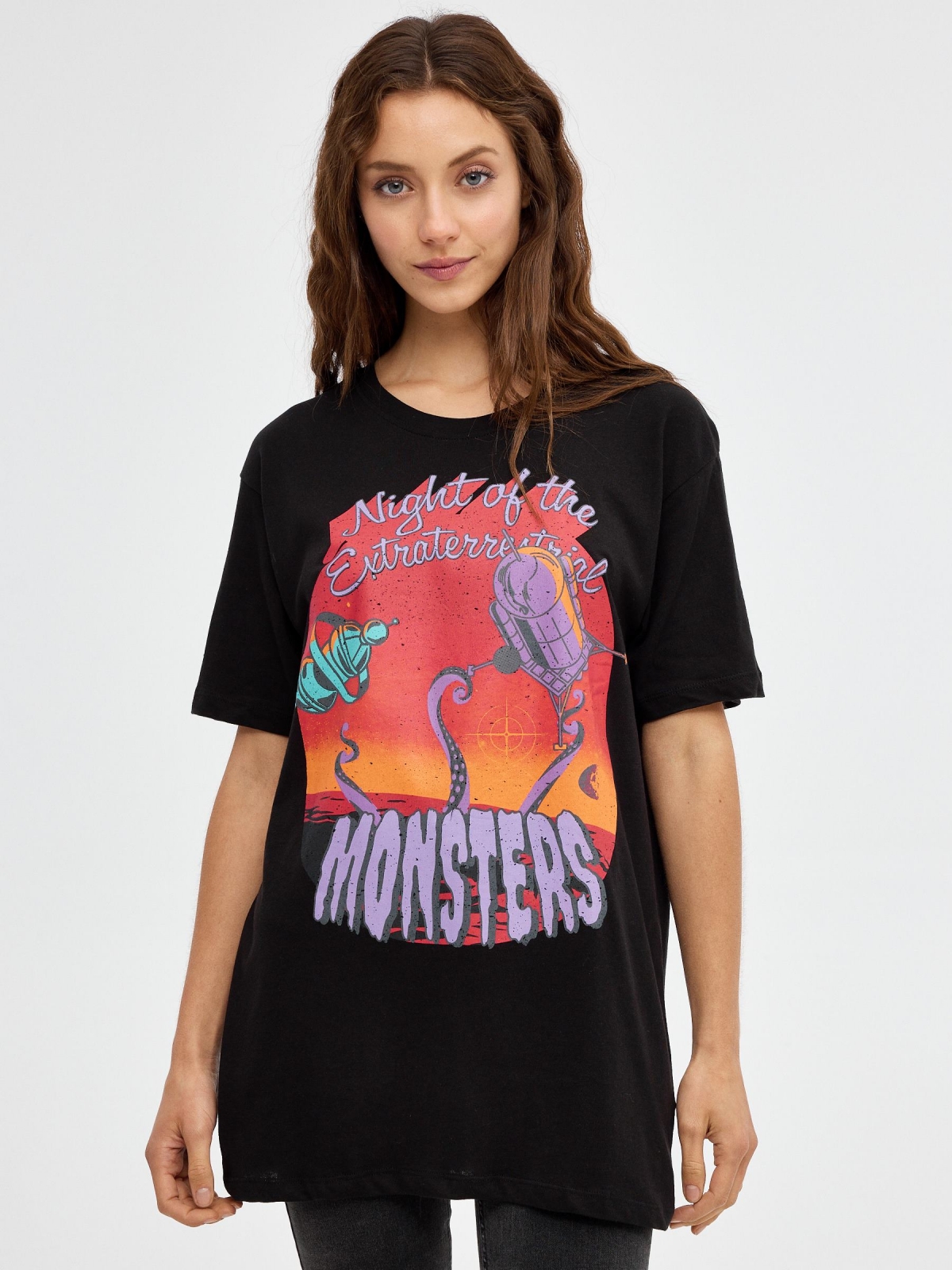 Camiseta oversized Monsters