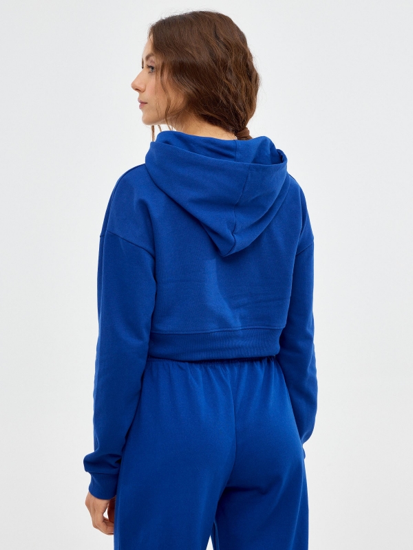 Camisola de malha com bolso canguru azul escuro vista meia traseira