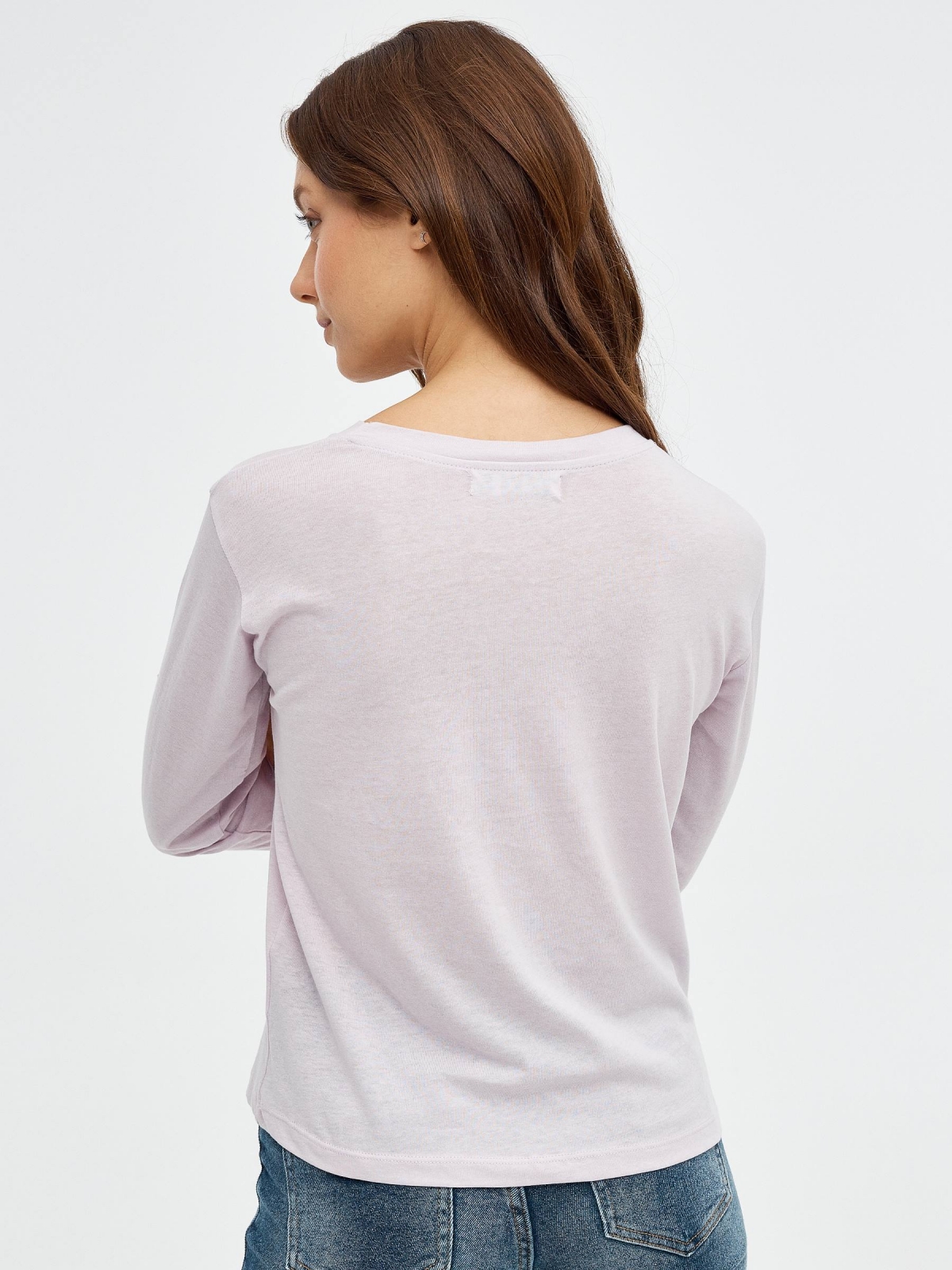 T-shirt gráfica slim para mulher malva vista meia traseira