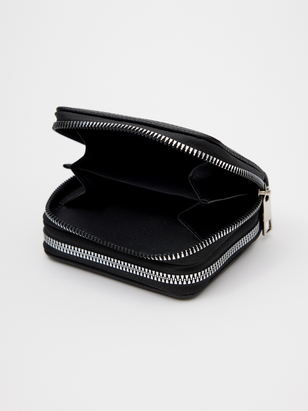 Black textured leatherette wallet black 45º side view