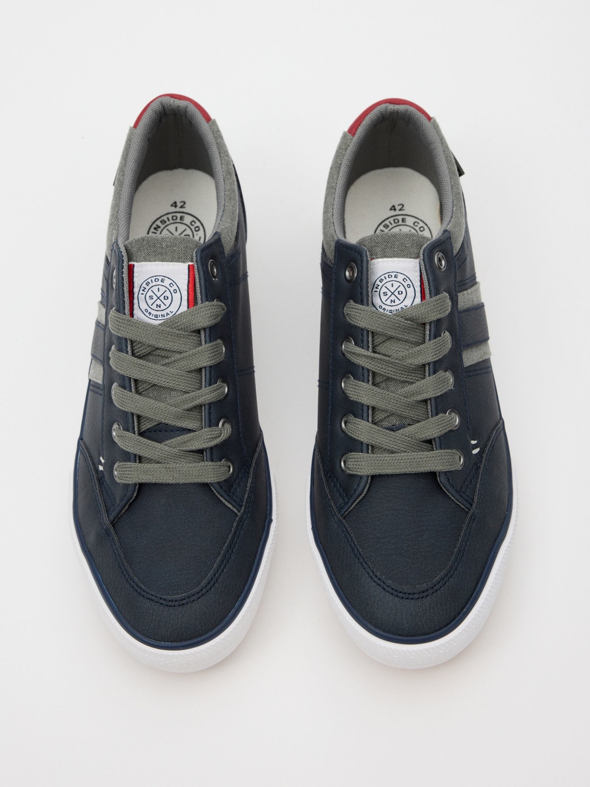 Sneakers with casual toe cap navy zenithal view