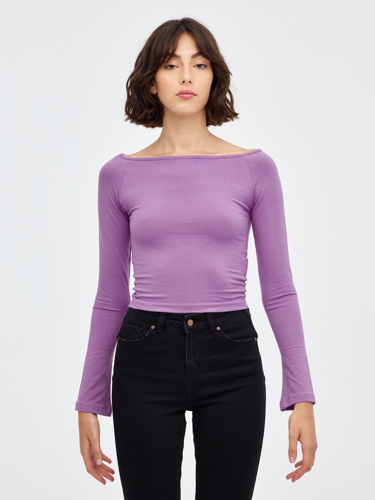 Raglan sleeve t-shirt purple middle front view