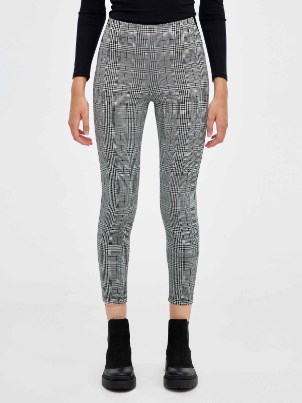 Superskinny checkered leggings black middle front view