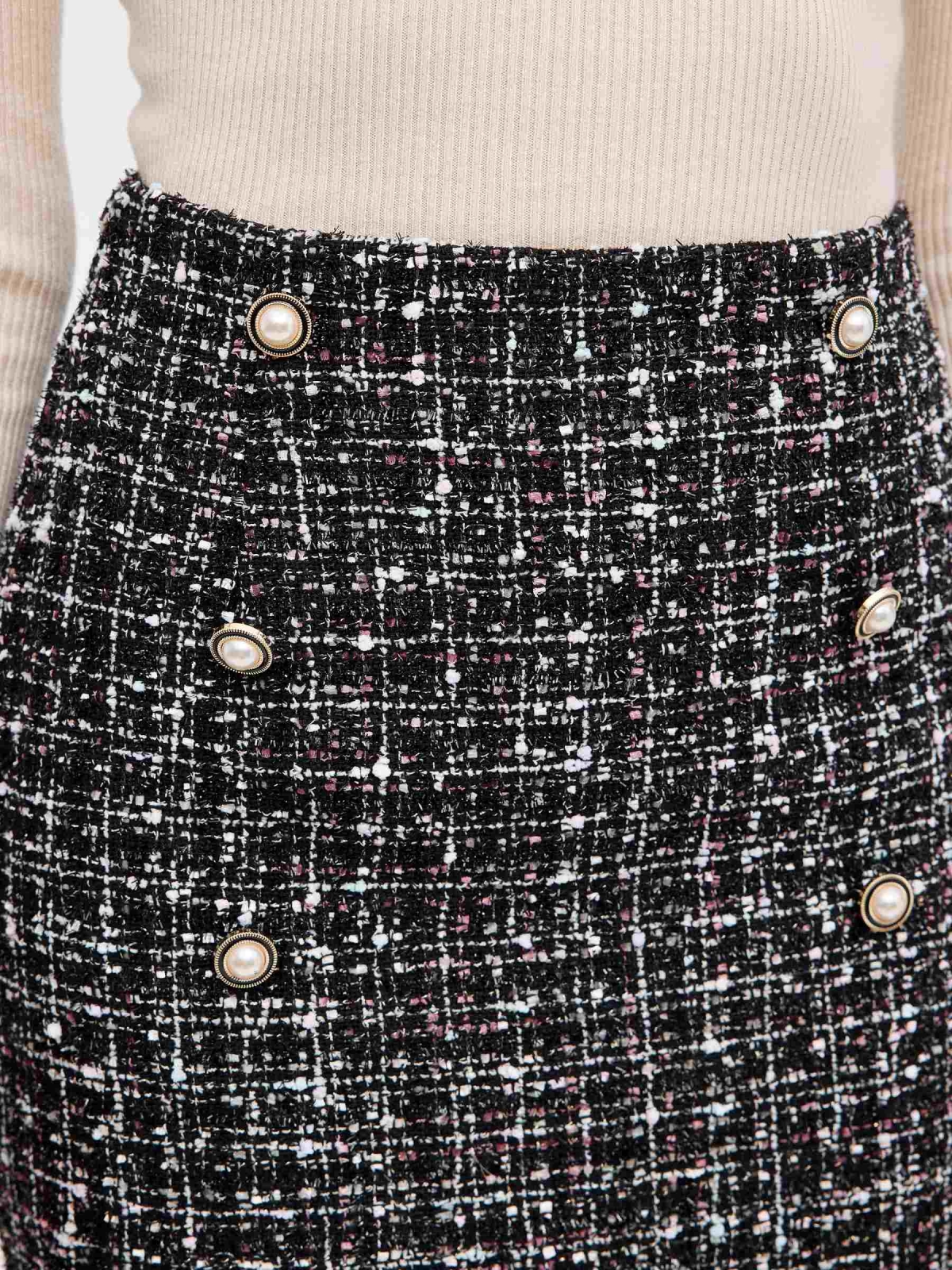 Mini jacquard skirt with buttons black detail view