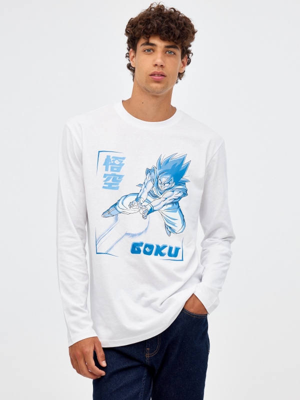 T-shirt com estampado Goku branco vista meia frontal