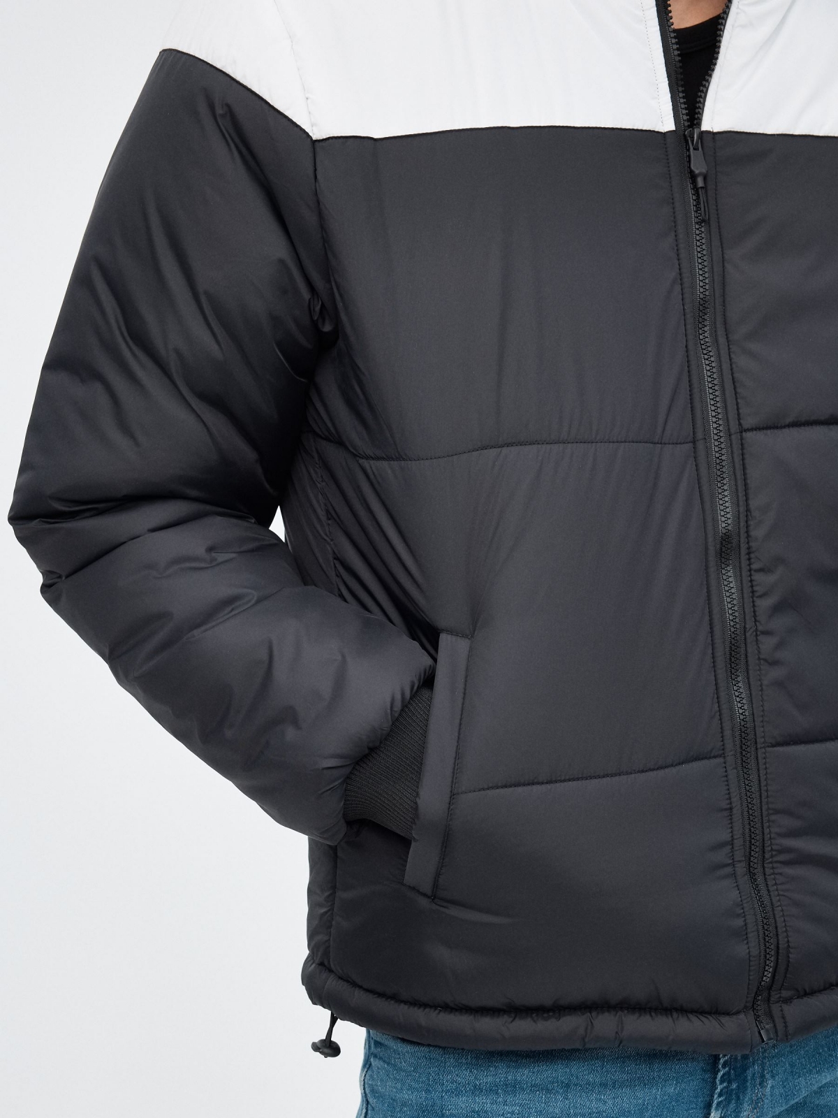 Block color quilted jacket black detail view