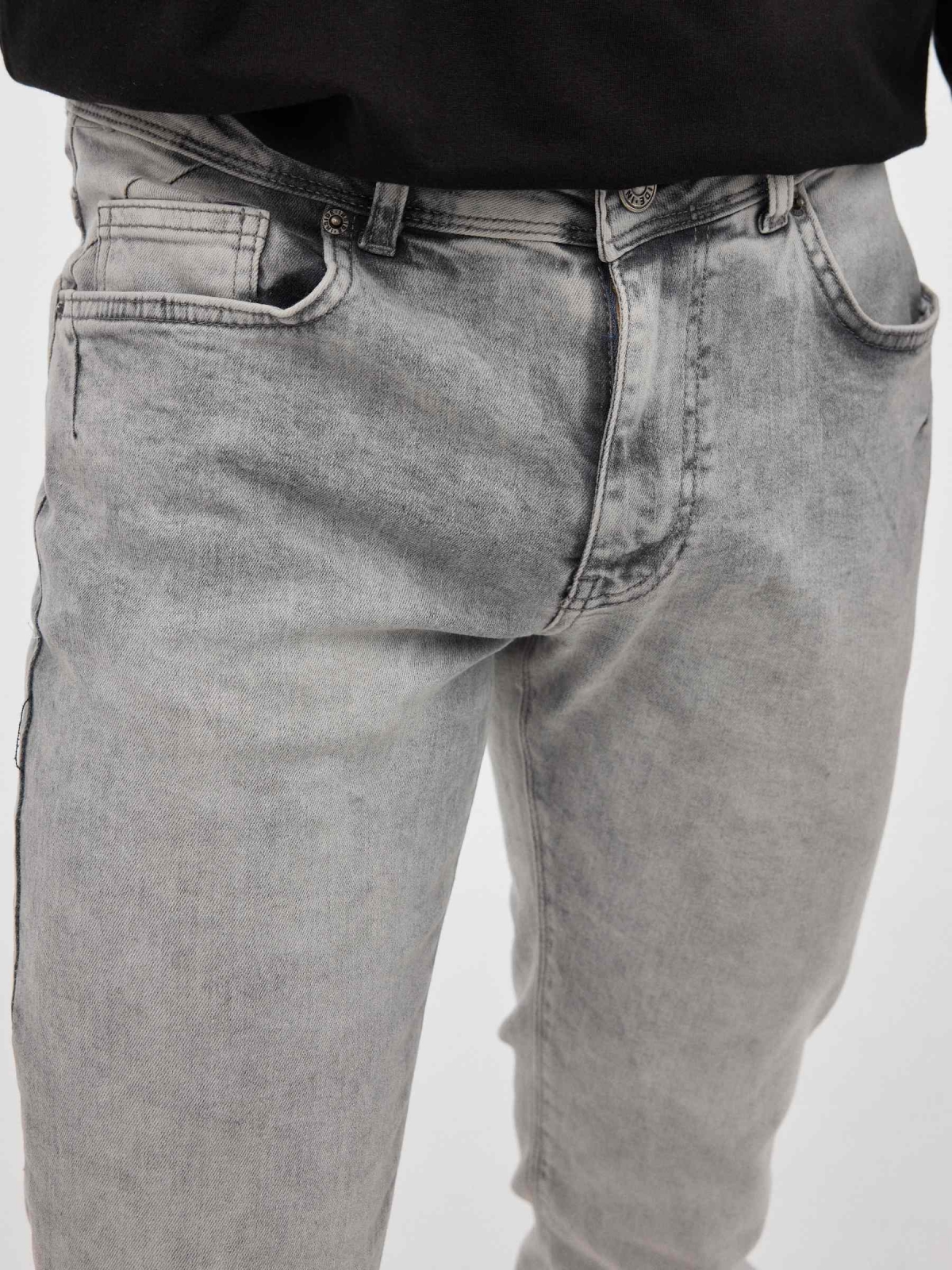 Light gray slim jeans grey detail view
