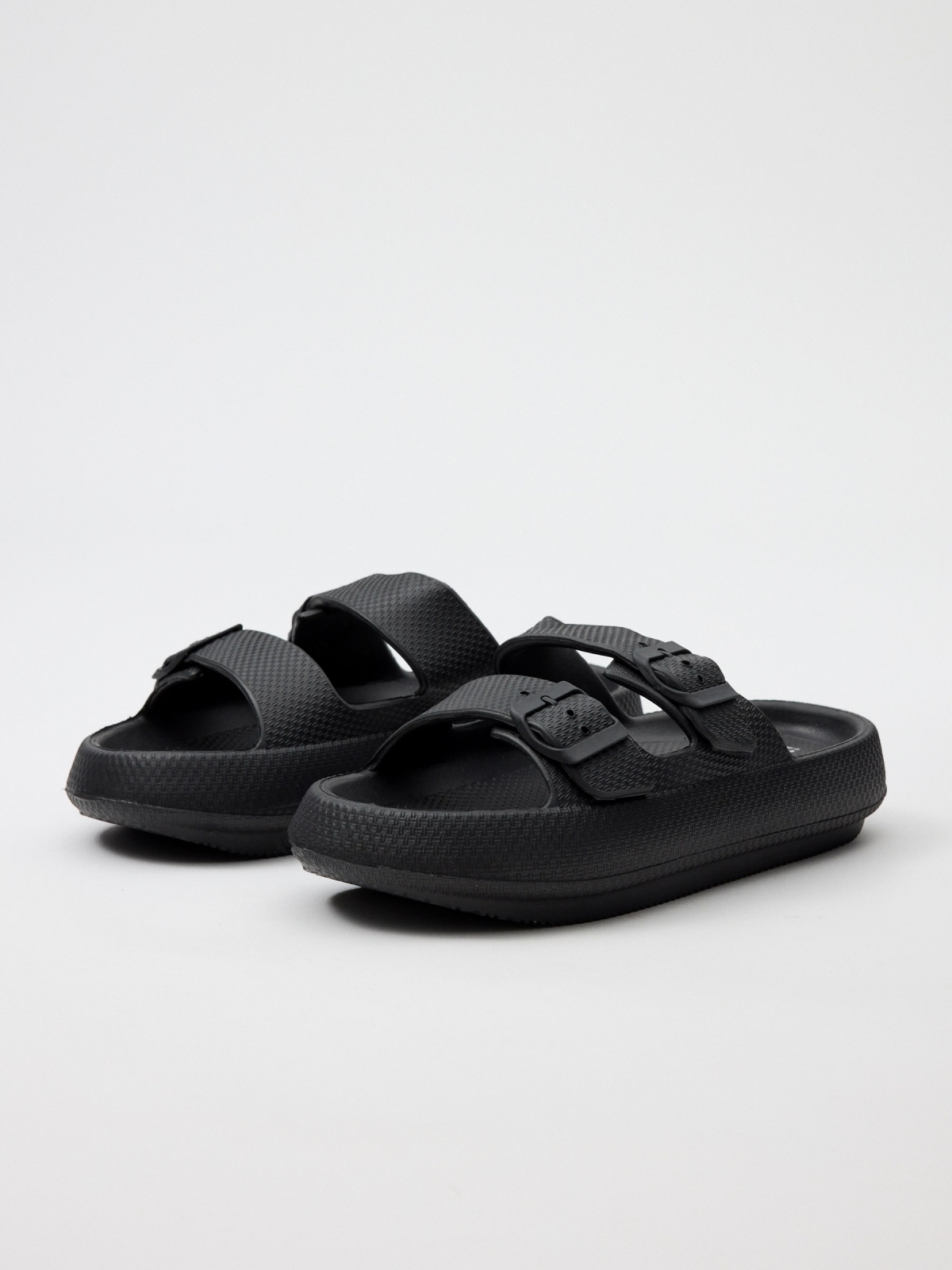 Beach flip flops with buckle fasteners black lateral view