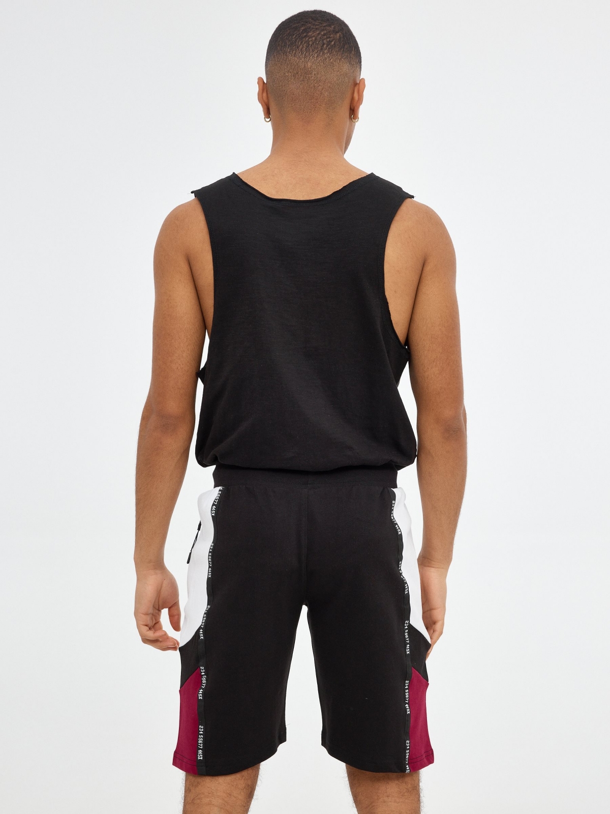 Sport jogger bermuda shorts black middle back view