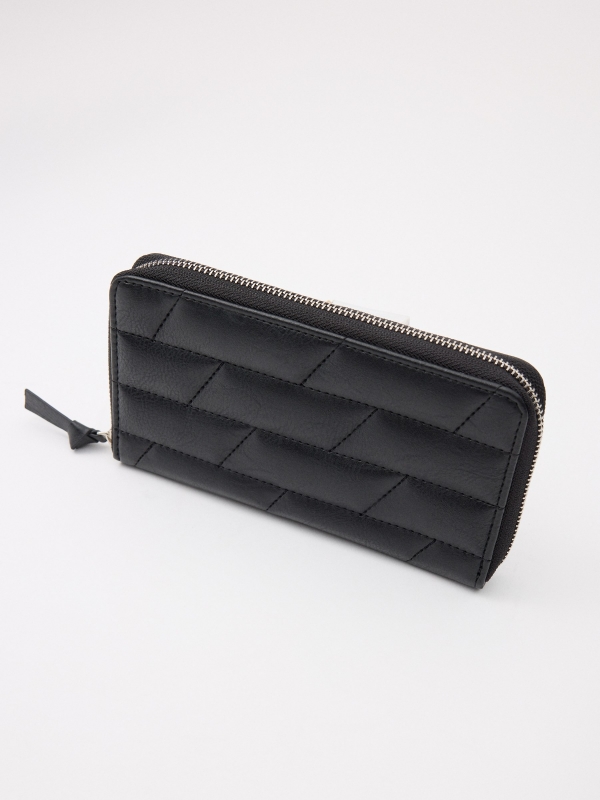 Women's large leatherette wallet black 45º side view