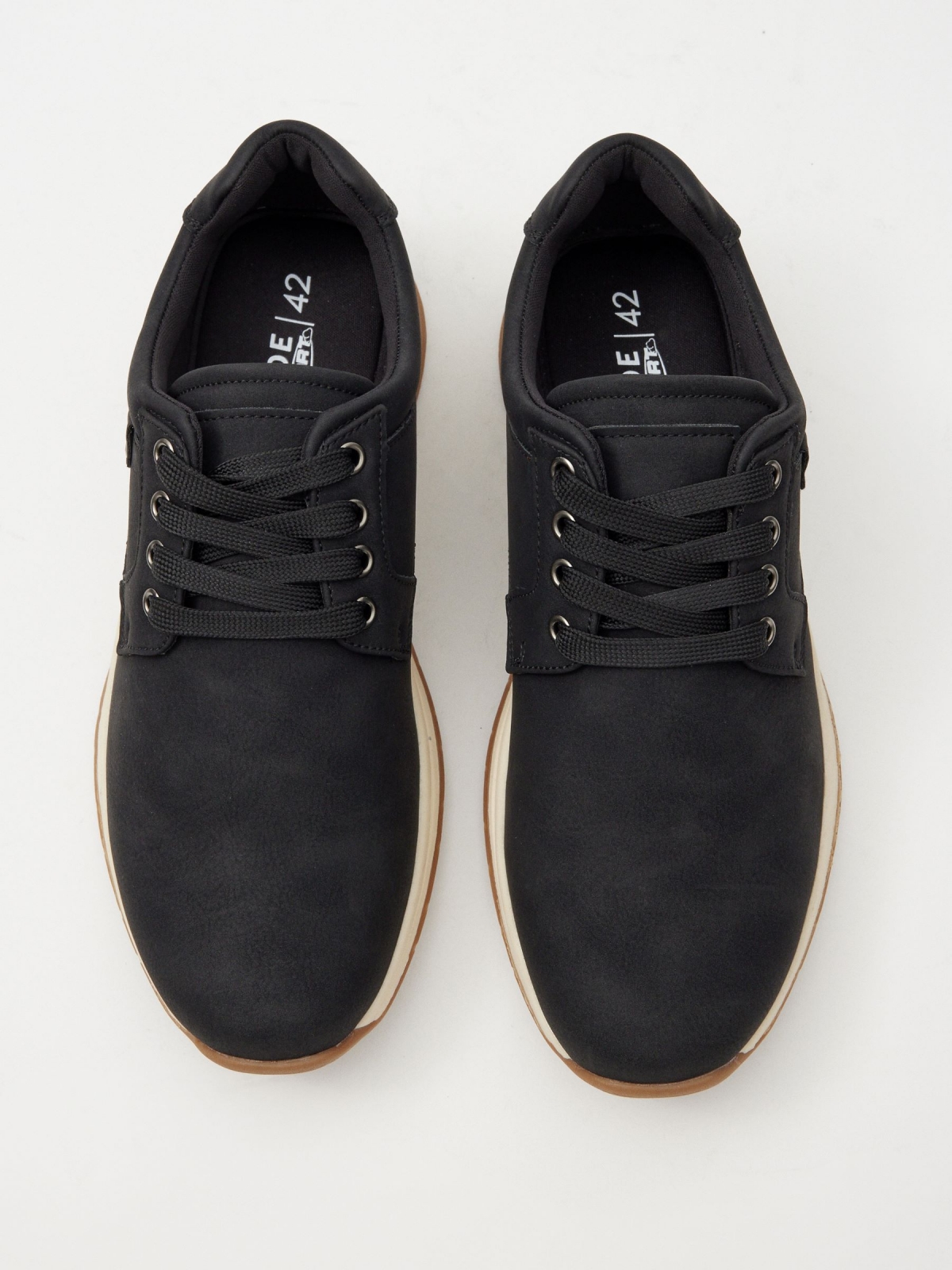 Leatherette casual shoe black zenithal view