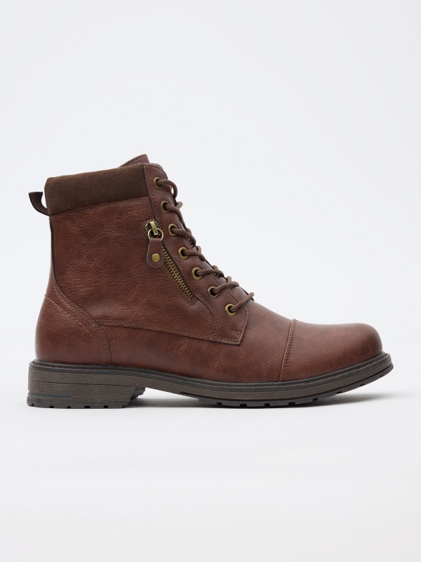 Leatherette boot with zip fastener brown