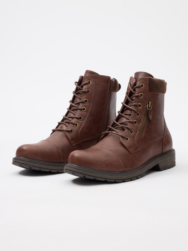 Leatherette boot with zip fastener brown 45º front view
