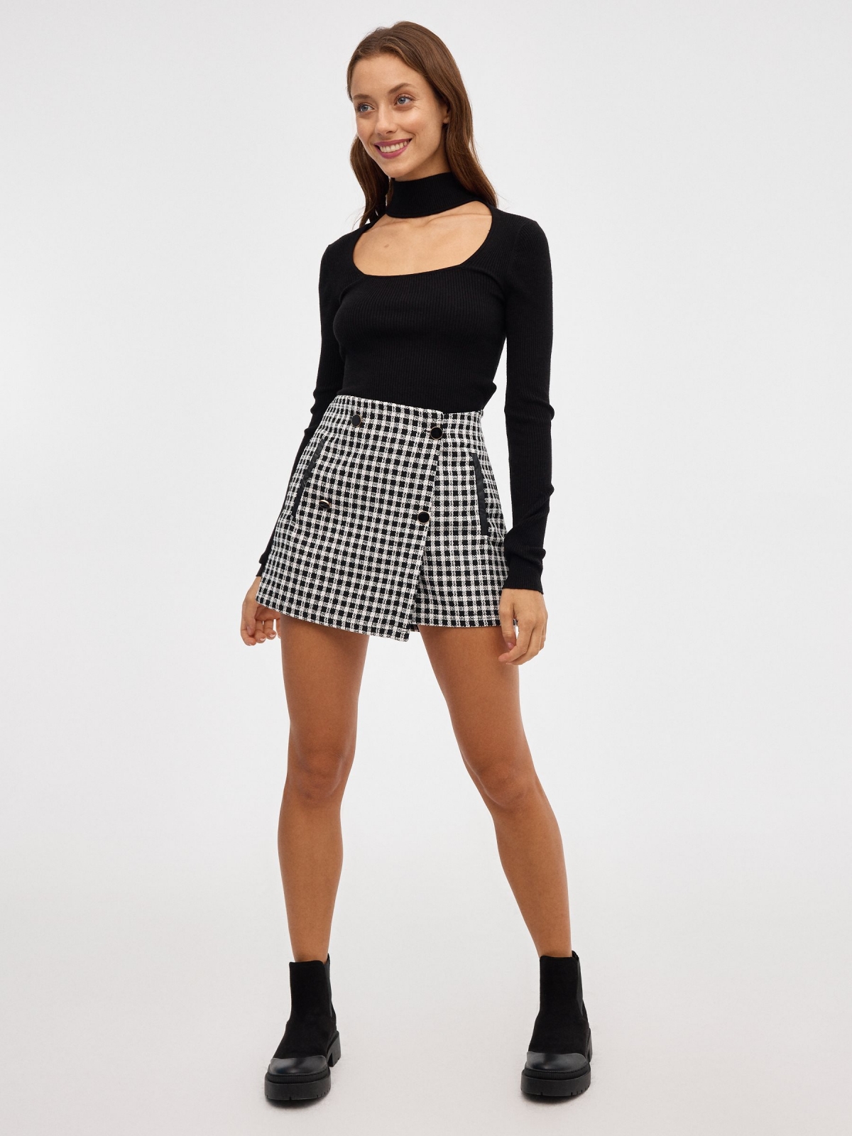 Skort de tweed com botões preto vista geral frontal