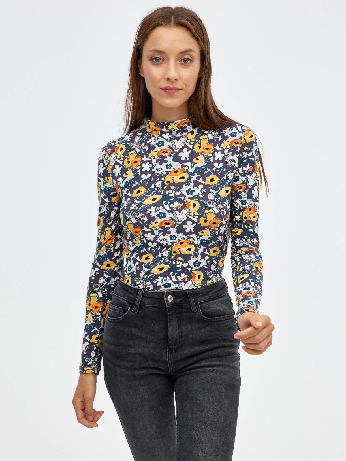 Perkins floral print slim T-shirt multicolor middle front view