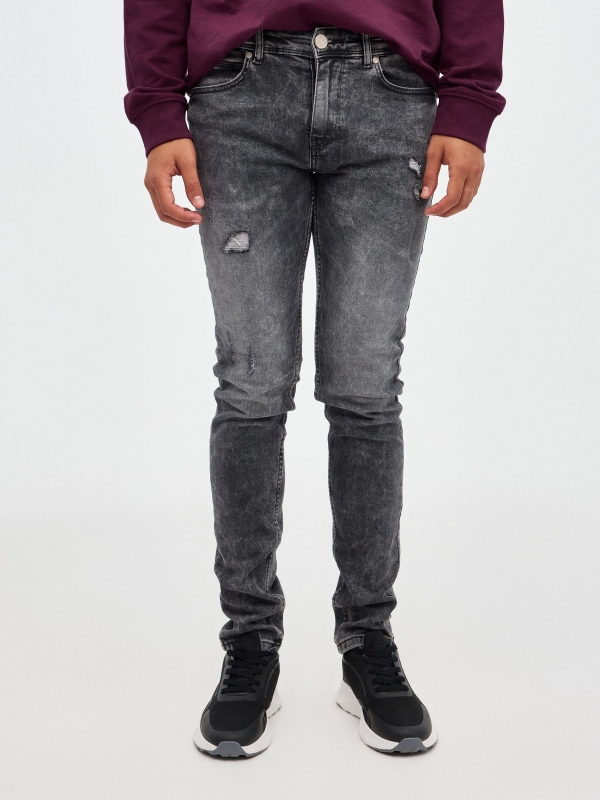 Jeans super slim rotos gris vista media frontal