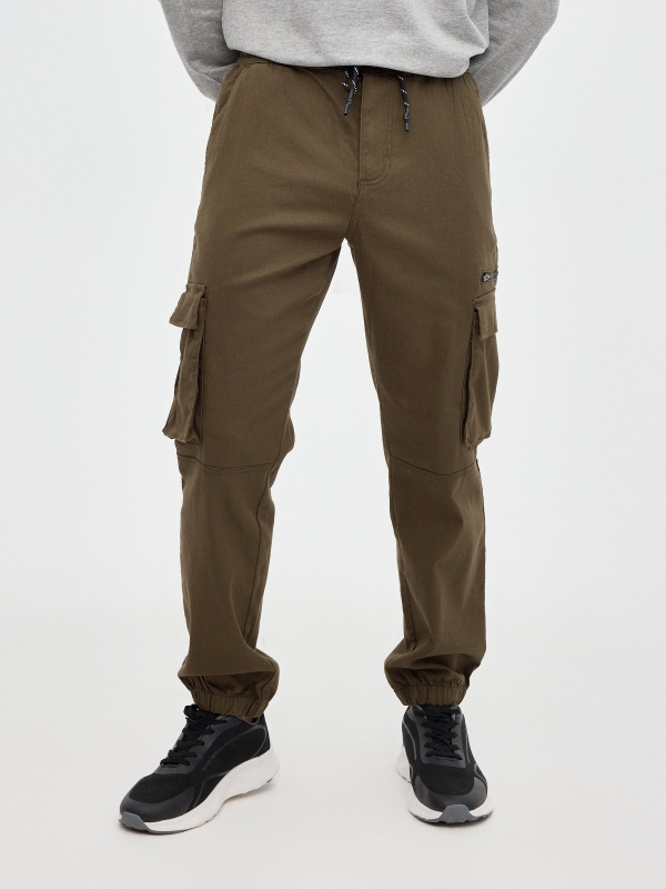 Multipocket jogger pants khaki middle front view