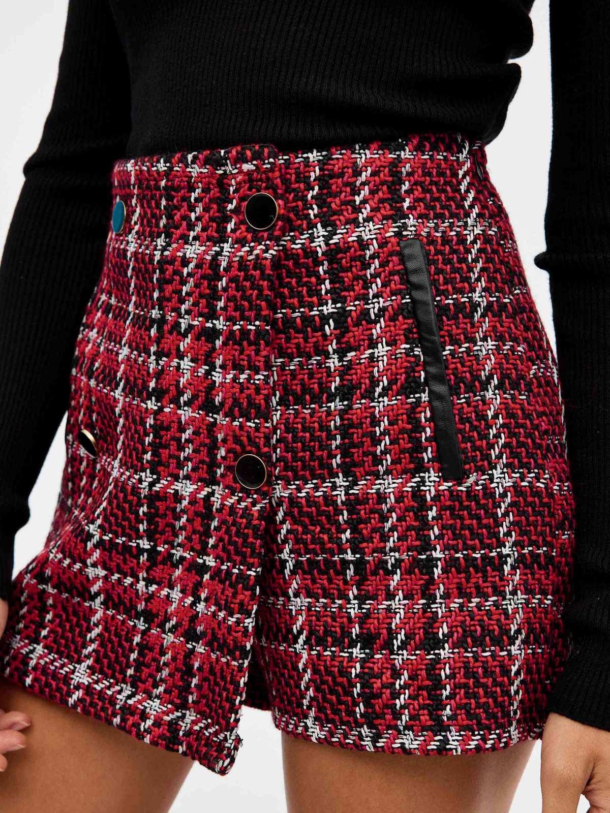 Tweed skort with buttons red detail view