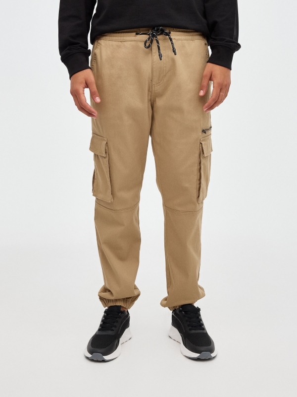 Multipocket jogger pants beige middle front view