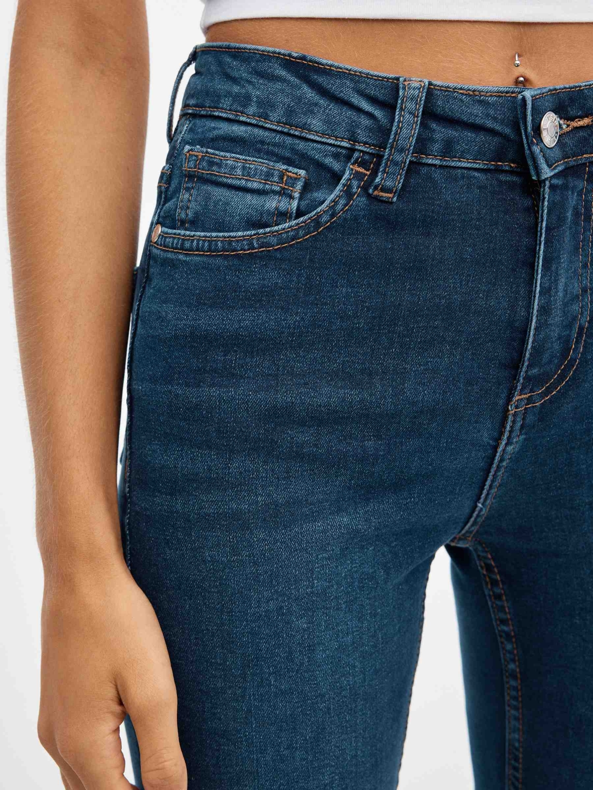 Modern mom slim denim jeans dark blue detail view