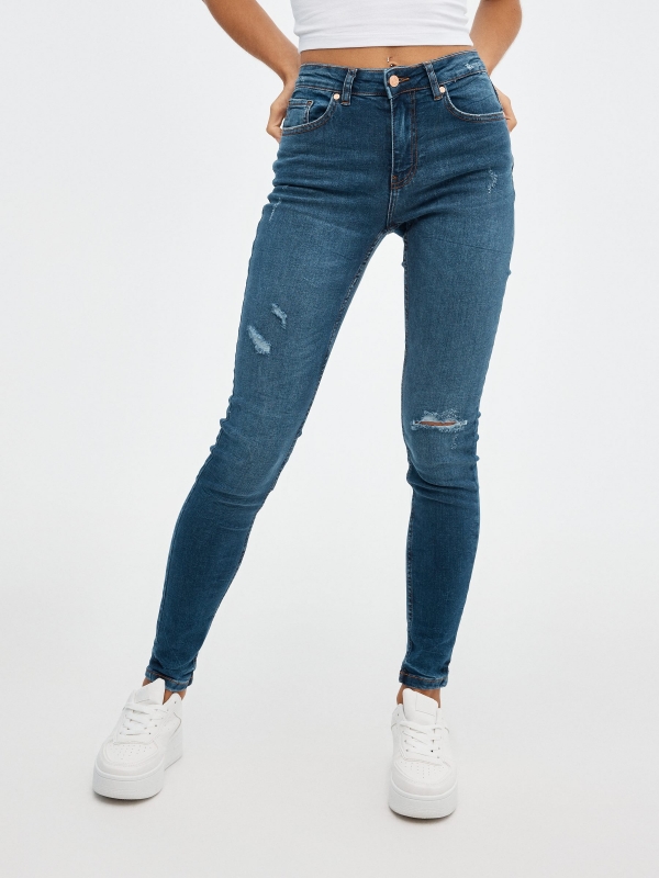 Jeans skinny tiro medio azul vista media frontal